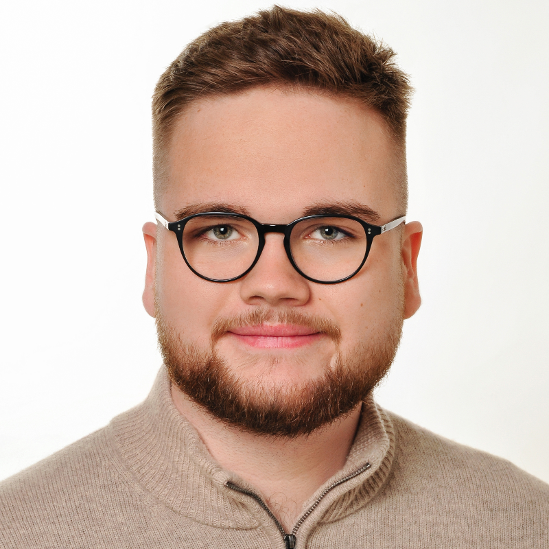  Nick Kops